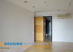 spacious 2 bedroom condo unit for rent at one mckinley