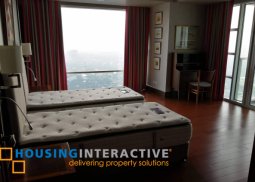 fully furnished 3 br unit for rent at discovery primea makati
