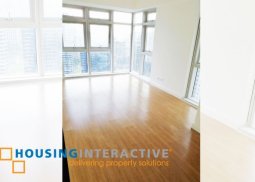 modern 3-bedroom unit with balcony for rent at verve residences