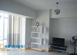 cozy 2 bedroom unit at two serendra for rent