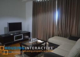 posh 2 bedroom unit at one rockwell, for lease!