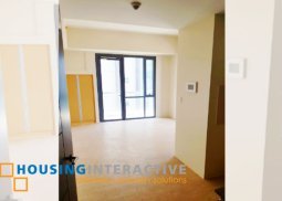 semi furnished studio unit for sale in newport boulevard