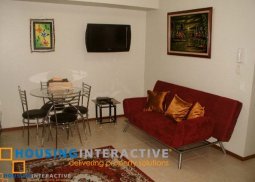 simple studion type condo unit at two serendra, bgc for rent