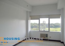 unfurnished 2 bedroom unit for rent at fairways tower