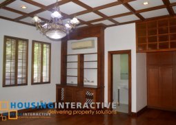 luxurious 3 bedroom house and lot at dasmarinas village for lease