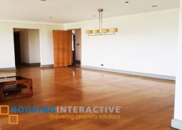 luxury 3-bedroom unit for rent in essensa