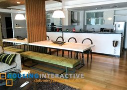 comfy 2 bedroom condo unit at one serendra for lease