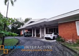 grand house for sale in dasmariñas village