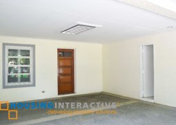 grand 5 br house in merville park village for lease