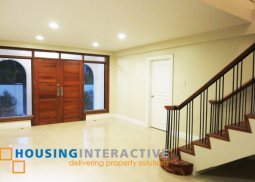 semi furnished 4br house for rent in makati city