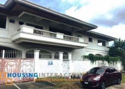 unfurnished 8bedroom house for sale in laguna city