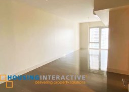 bare 1-bedroom unit for rent in proscenium