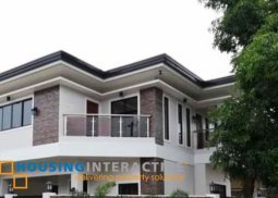 semi-furnished 6-bedroom house for sale