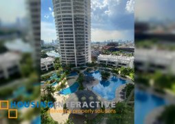 for rent -studio in proscenium at rockwell