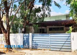 old 4-bedroom house for sale in bel-air 2