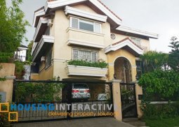 fully furnished 3-story, 4-bedroom house for sale in ayala southvale primera