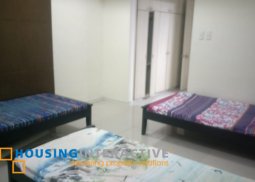 modern 1-bedroom with parking for rent in one lafayette square