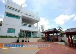 semi-furnished 6-bedroom house for sale in tagaytay