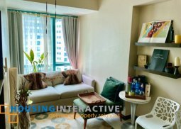 semi furnished 1br unit for sale at 8 forbestown road bgc
