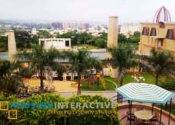 grand lot for sale in corinthian gardens