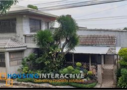 bare old 2-story, 3-bedroom house for sale in teresa heights