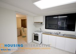 simple 2 br condo unit for rent at cosmopolitan tower makati