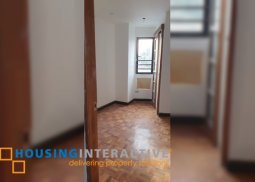 bare 5-story, 3-bedroom duplex unit for sale in san juan city