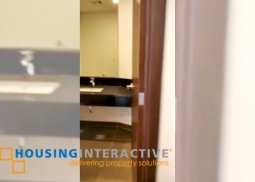 grand 2-bedroom unit for rent in garden towers