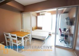 semi furnished 1br unit for rent/sale in azure urban resort residences paranaque