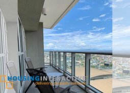 semi-furnsihed 1-bedroom unit for rent in one serendra