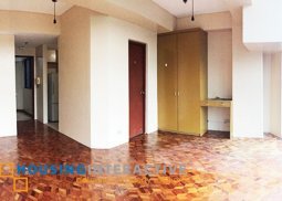 semi furnished studio unit for rent at jade place