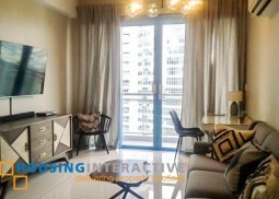 fully furnished 2-bedroom unit with balcony and parking for lease in three central