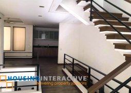 semi-furnished 3-storey, 3-bedroom house for sale in mahogany 3