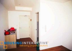 bare studio unit for sale in linear makati