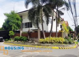 modern & bare 2-storey, 3-bedroom house for rent in easter 7 village