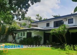 luxurious semi-furnished 2-storey, 5-bedroom house with balconies for rent in dasmariÑas village