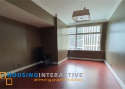 bare 3-bedroom unit for sale/ rent in one roxas triangle