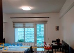 fully furnished studio unit with balcony for sale/rent in two serendra