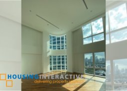 semi-furnished 4-bedroom bi-level penthouse with balcony for sale/rent in luna gardens
