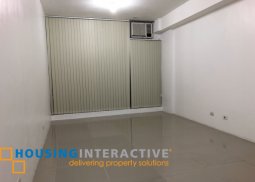 semi-furnished studio unit for rent in the stratosphere