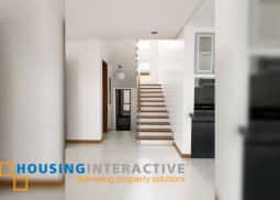 bare 2-storey, 4-bedroom house with balcony for rent in merville