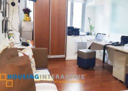 cozy & bare studio unit for sale in eton tower