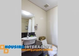 3 bedroom with golf course views