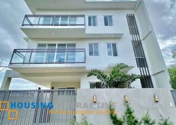 brand new 3-storey, 4-bedroom house with balconies for sale in greenwoods executive village