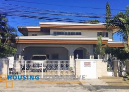 classy 2-storey, 3-bedroom house with pool in ayala alabang village