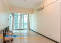 semi furnished 2br unit for lease in the grand hamptons bgc