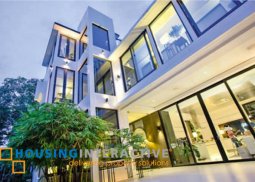 minimalist 3-storey, 4-bedroom house with pool for sale in san lorenzo village