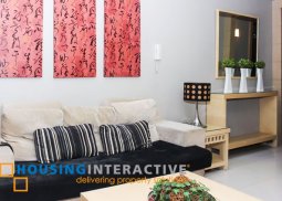 fully furnished 1br unit for lease in the luxe residences bgc