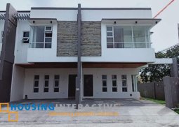 brand new 3-storey, 3-bedroom townhouse with roofdeck for sale in bf resort village