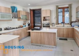 elegant 3-bedroom house for sale in white plains